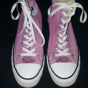 🎀Smokey Pink Chucks🎀